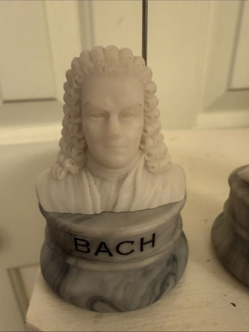 Great Composers Memo Holders Set of 3 Mozart Bach Beethoven Busts 2003 - Picture 3 of 10